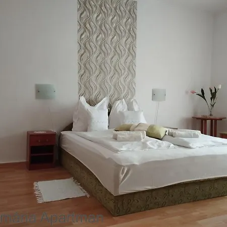 Banyai Apartman Gyula Exterior photo