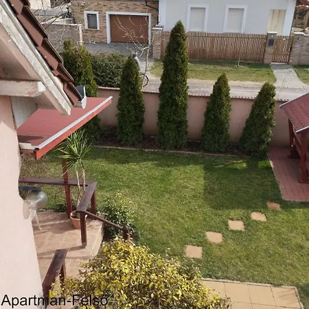 Banyai Apartman Gyula Exterior photo
